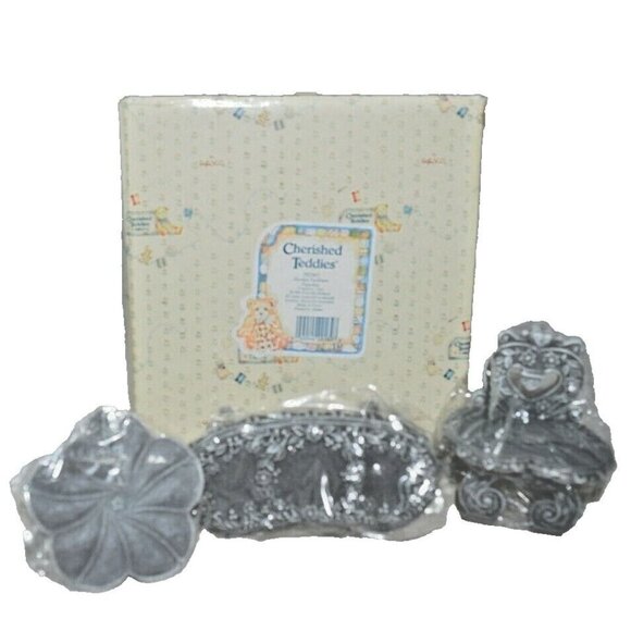 Enesco Cherished Teddies  3 piece Garden Furniture Figurines 202967 (New) - Picture 6 of 8